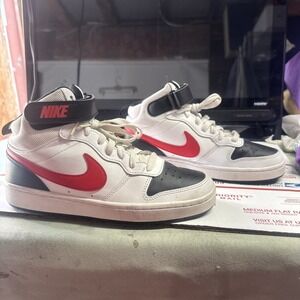Nike‎ Court Borough Mid 2 White University Red Black Size 7Y Youth CD7782-110